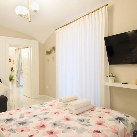 Grandapartments Via Toledo Napoli Εξωτερικό φωτογραφία